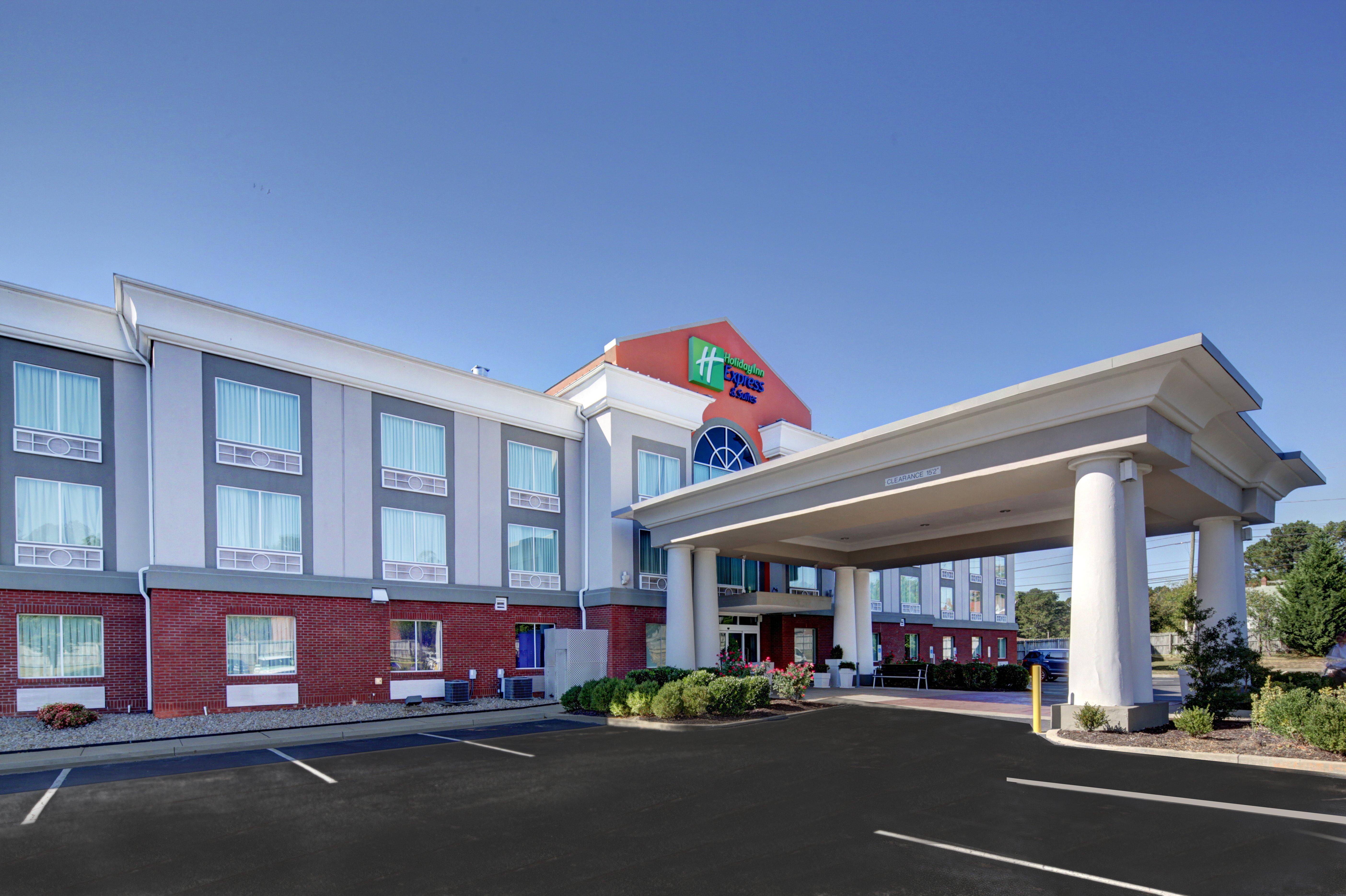 Holiday Inn Express Hotel & Suites Emporia By Ihg Екстер'єр фото