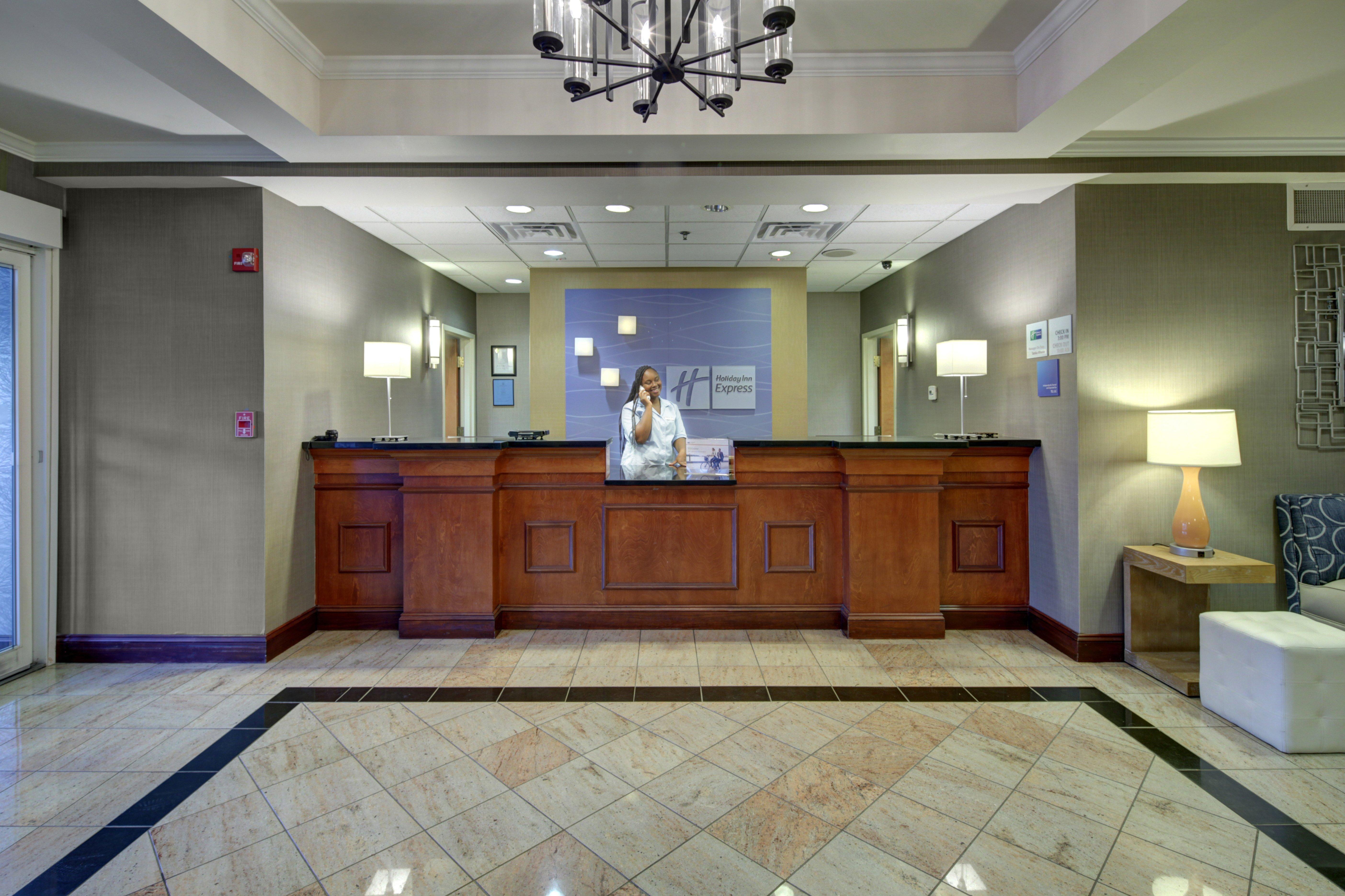 Holiday Inn Express Hotel & Suites Emporia By Ihg Екстер'єр фото