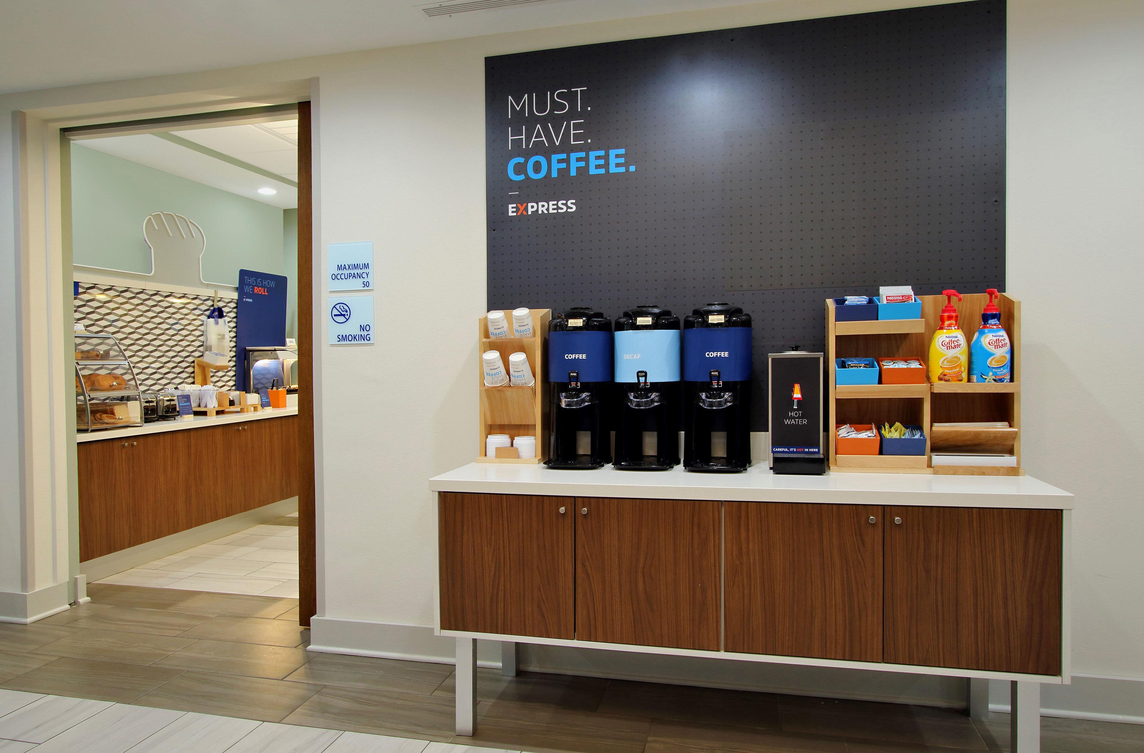 Holiday Inn Express Hotel & Suites Emporia By Ihg Екстер'єр фото